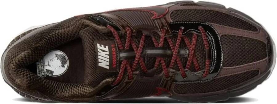Nike Low-Top Sneakers Zoom Vomero 5 Sneakers in bruin
