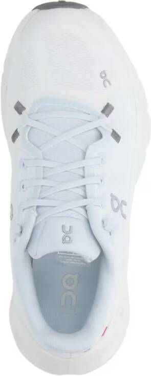 On Low-Top Sneakers White Sneakers With Blue Details And Logo Embroide in wit