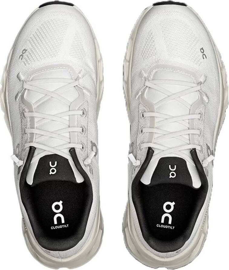 On Low-Top Sneakers Cloudtilt' Sneakers in wit