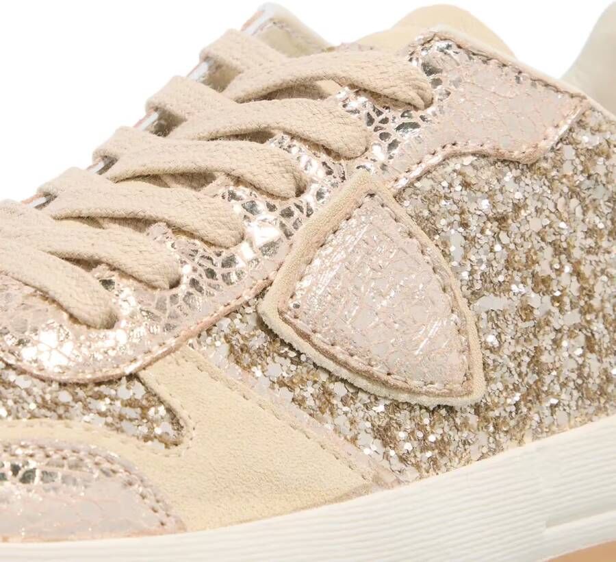 Philippe Model Low-Top Sneakers Nice Low Woman in champagne kleuren