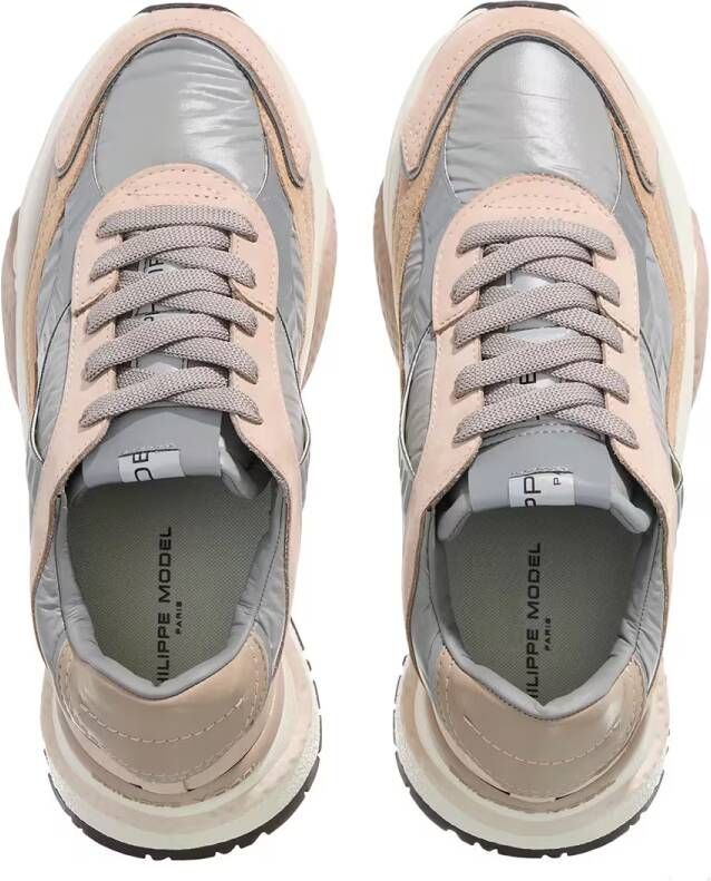 Philippe Model Low-Top Sneakers Odeon Low Woman in bruin
