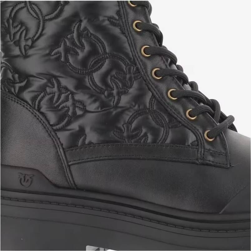 pinko Boots Quilted Leather Ankle Boots in zwart