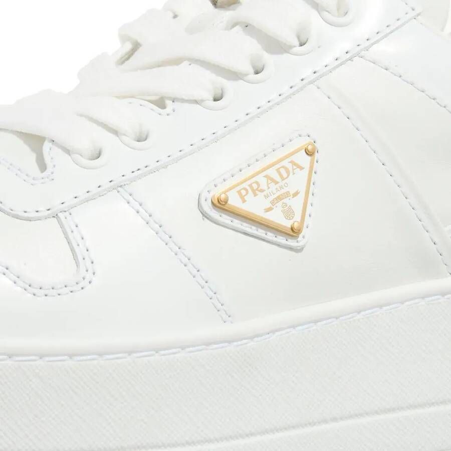 Prada Low-Top Sneakers Downtown Bold Sneakers in wit