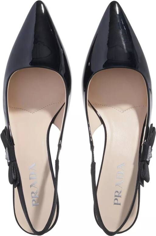 Prada Pumps & high heels Pumps Leather in zwart