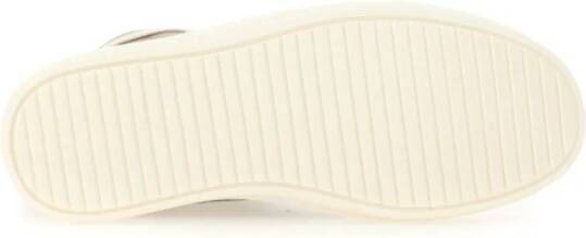 Rick Owens Low-Top Sneakers High Sneakers. in bruin