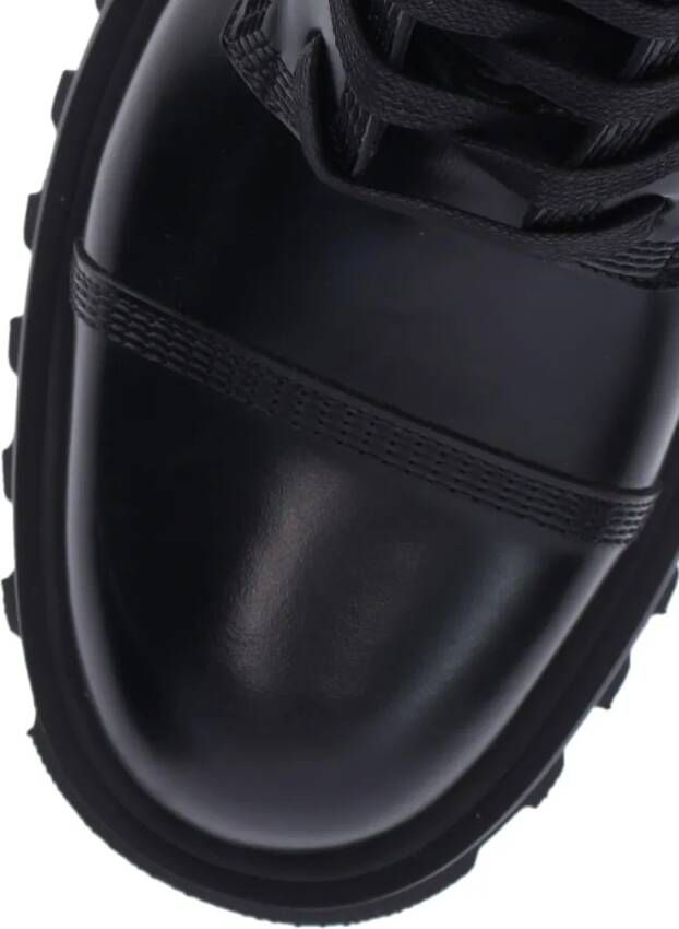 Salvatore Ferragamo Boots Glossy Black Leather Combat Boots in zwart