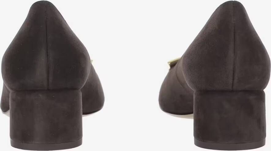 Salvatore Ferragamo Hoge hakken Gancini Maxi Pumps in zwart