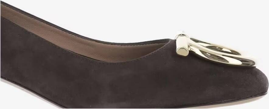 Salvatore Ferragamo Hoge hakken Gancini Maxi Pumps in zwart