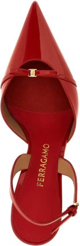 Salvatore Ferragamo Hoge hakken 'Gylla' Slingback in rood