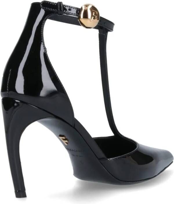 Salvatore Ferragamo Hoge hakken T-Strap' Pumps – Black in zwart