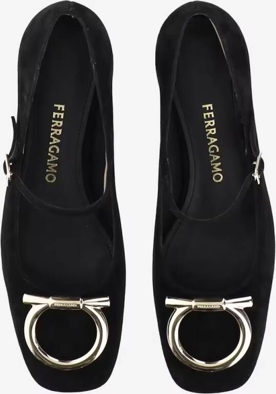 Salvatore Ferragamo Leather Ballerinas in zwart