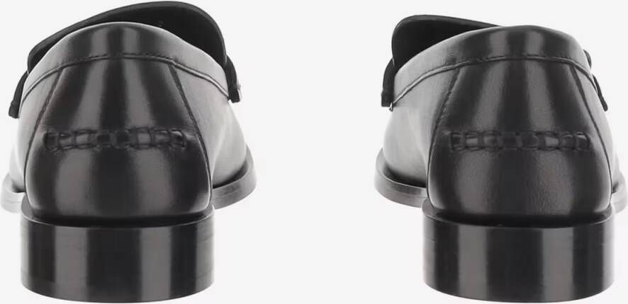 Salvatore Ferragamo Moccasins Ornament Hooks in zwart