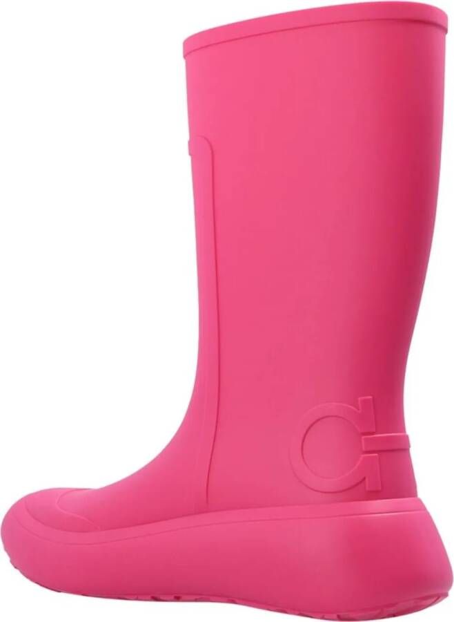 Salvatore Ferragamo Low-Top Sneakers Rainboot Gancini Logo Ankle Boots in poeder roze