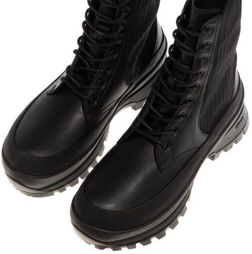 Stella Mccartney Boots & laarzen Trace Ankle Boots in zwart