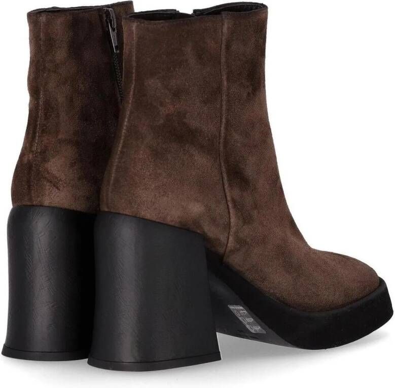Strategia Enkellaarzen HOMBRE BRAUN STIEFELETTE MIT ABSATZ in bruin