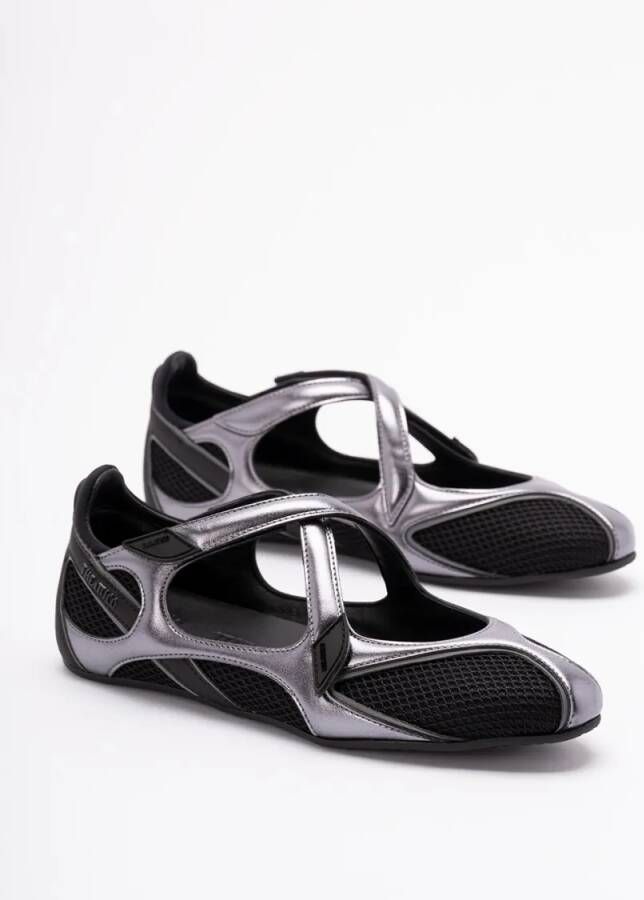 The Attico `Floor 01` Ballerina Flats in zwart
