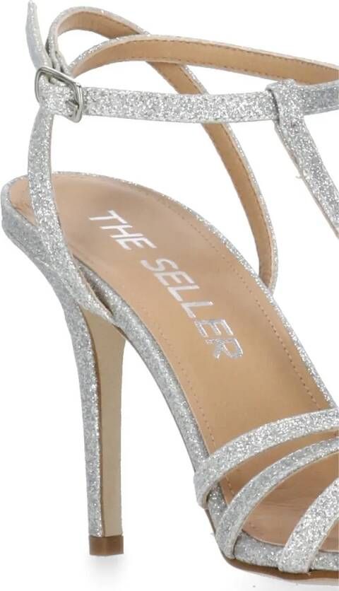 The Seller Sandalen Silver Leather Sandals in zilver
