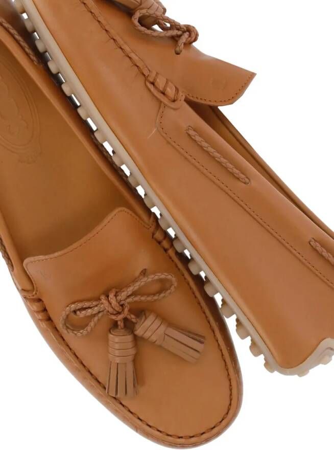 TOD'S Brown Leather Loafers in bruin