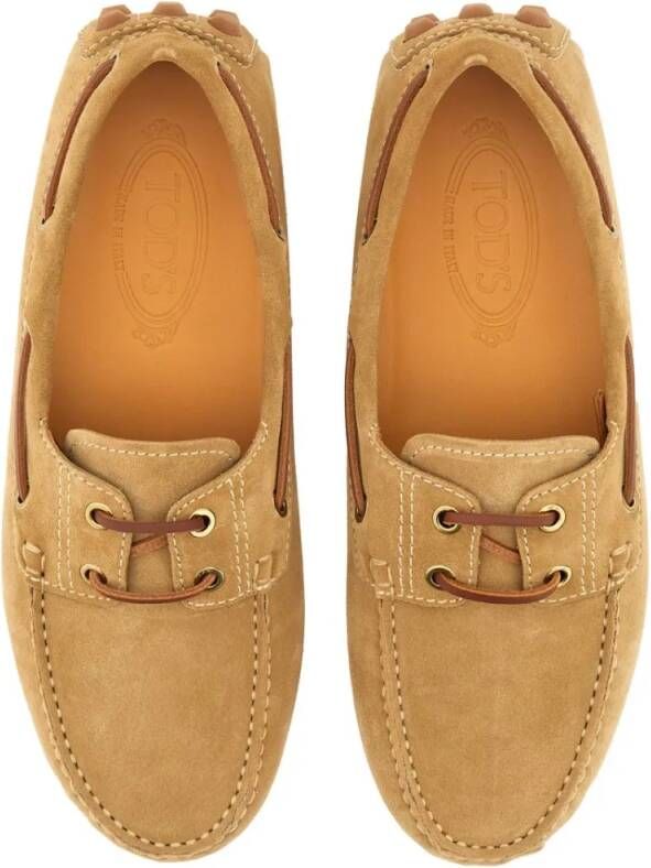 TOD'S Classic Calfskin Loafers in bruin