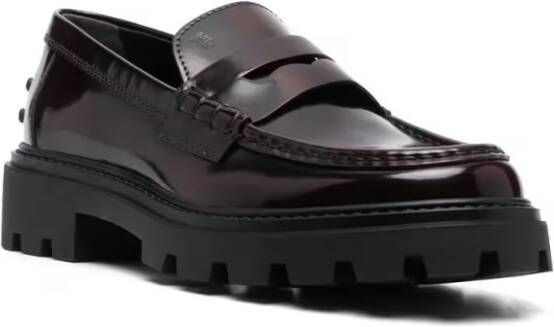 TOD'S Glossy Leather Loafers With Penny Strap Detail in zwart