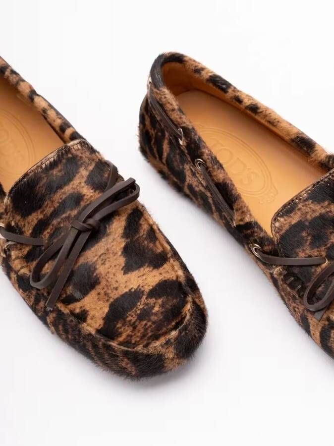 TOD'S Polished Calf Leather Loafers in bruin