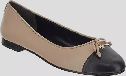 TORY BURCH Cap Toe Ballerinas Leather Pink in roze