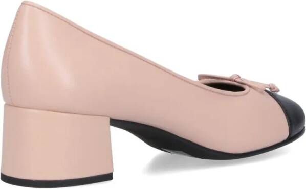 TORY BURCH Hoge hakken Pink Hammered Leather Bow Pumps – Pink in roze