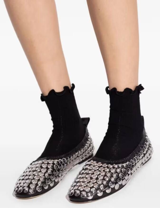 TORY BURCH Round Toe Flat Shoes With Metallic Stud Accents in zwart