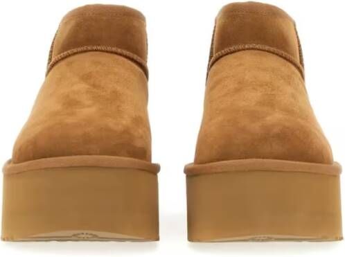 Ugg Boots Classic Ultra Mini Ankle Boots With Plateau Sole in bruin
