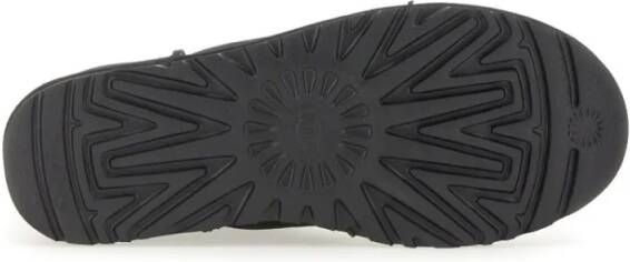 Ugg Boots Mini Classic Ii Boot in zwart