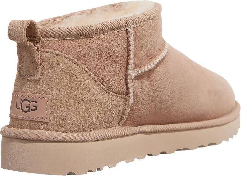 Ugg Enkellaarzen Boots Classic Ultra Mini in bruin