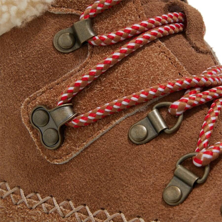 Ugg Low-Top Sneakers Classic Alpine Lace-Up in bruin