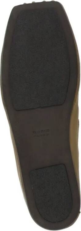 Uma Wang Slippers & Mules Olive Green Smooth Leather Sabots in groen
