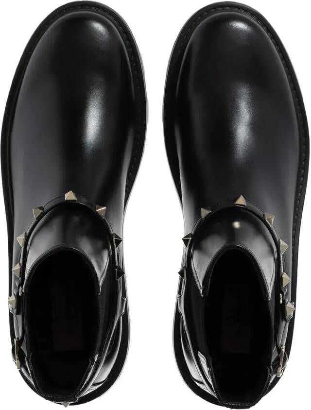 Valentino Garavani Boots Beatle Rockstud Boots in zwart