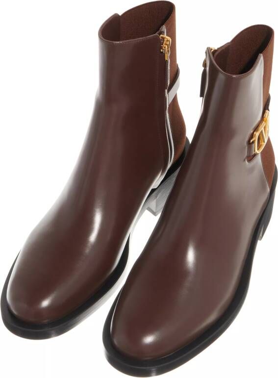 Valentino Garavani Boots & laarzen Ankle Boots in bruin