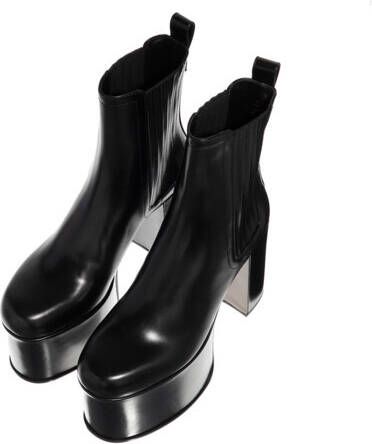 Valentino Garavani Boots & laarzen Club Plateau Boots in zwart