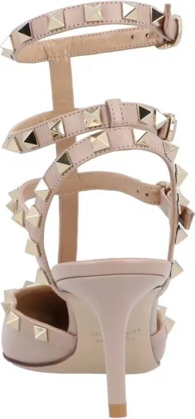 Valentino Garavani Hoge hakken Rockstud Leather Pumps in beige
