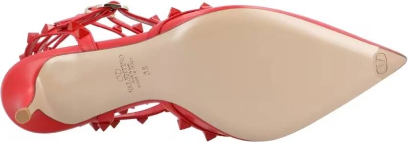 Valentino Garavani Hoge hakken Rockstud' Pumps Red in rood