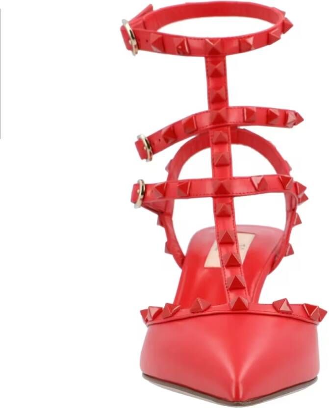 Valentino Garavani Hoge hakken Rockstud' Pumps Red in rood