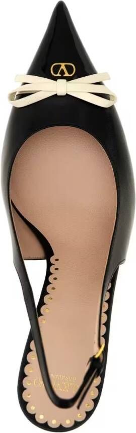 Valentino Garavani Hoge hakken 'Vlogo Signature' Slingback in zwart