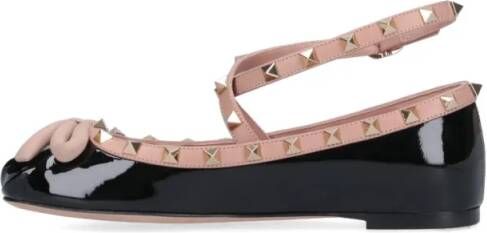 Valentino Garavani Loafers Ballerina Rockstud in zwart