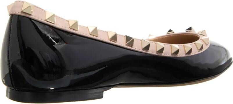 Valentino Garavani Loafers Ballerina Rockstud in zwart
