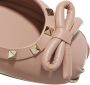 Valentino Garavani Loafers Ballerina Rockstud in poeder roze - Thumbnail 2