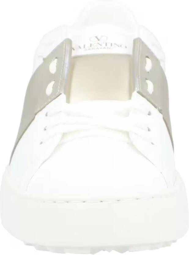 Valentino Garavani Low-Top Sneakers Open Sneakers in wit