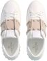 Valentino Garavani Low-Top Sneakers Rockstud Low Top Sneakers in wit - Thumbnail 3