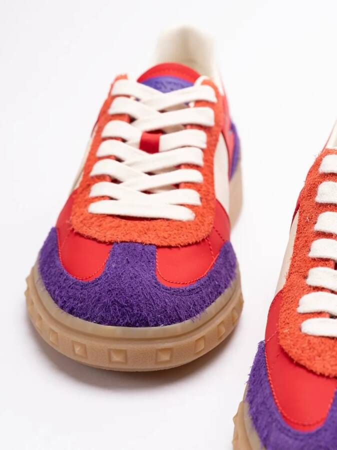Valentino Garavani Low-Top Sneakers `Upvillage` Sneakers in rood