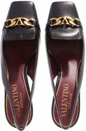 Valentino Garavani Pumps & high heels Vlogo Chain Slingback Pump Nappa in zwart