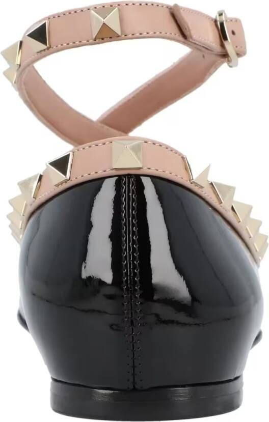 Valentino Garavani Rockstud Ballerina Shoes Black in zwart