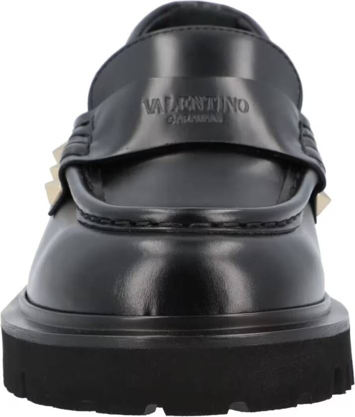Valentino Garavani Rockstud Leather Loafers in zwart