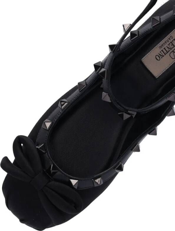 Valentino Garavani "Rockstud" Satin Ballerinas – Black in zwart